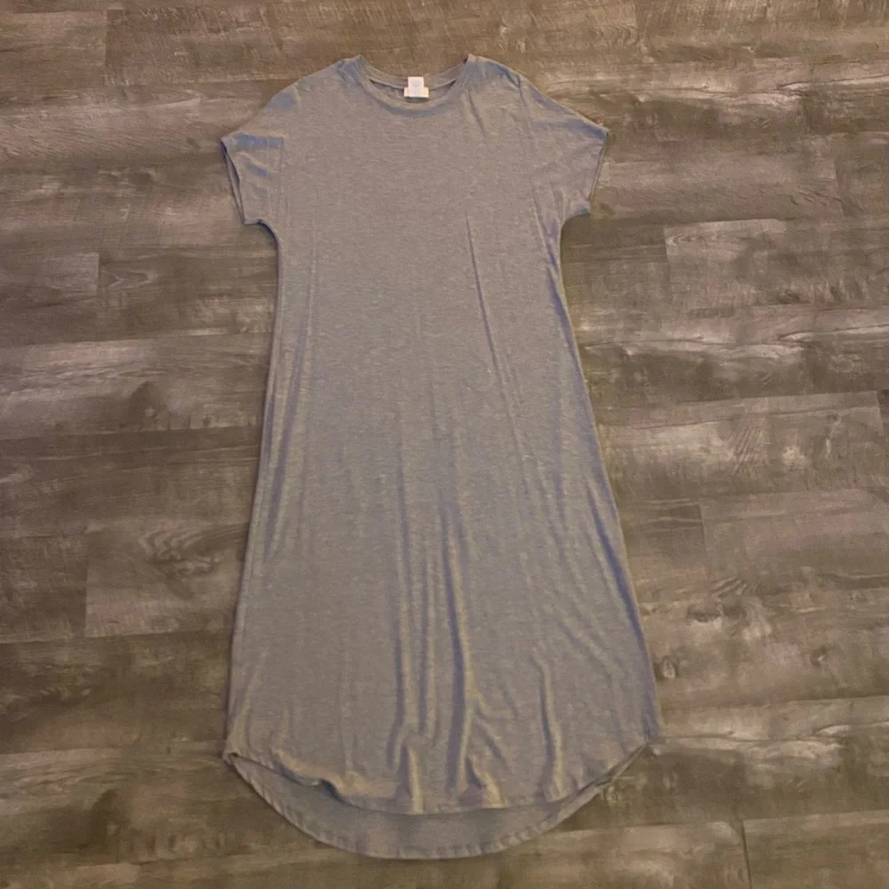 Grey Midi T-Shirt Dress - Picture 3 of 4